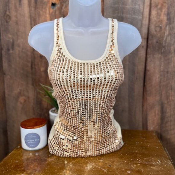 Romeo & Juliet Couture Gold Sequin Tank Top - Size Small - Picture 1 of 8